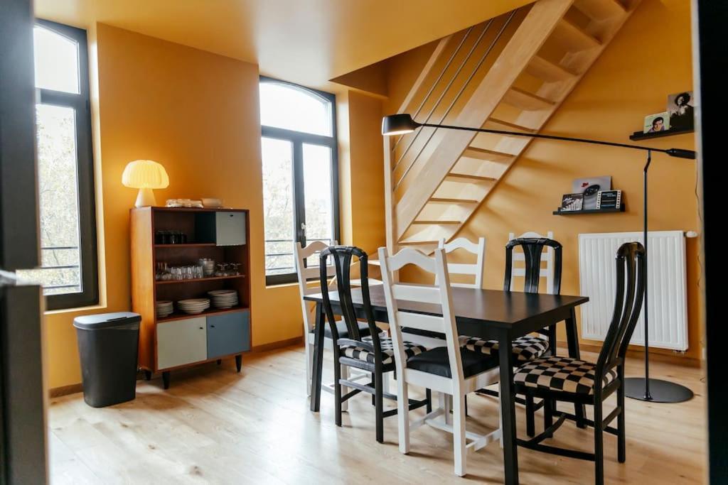 Le Retro Chic - Grand Duplex Pour 6 Dans Le Centre Daire Liège Dış mekan fotoğraf